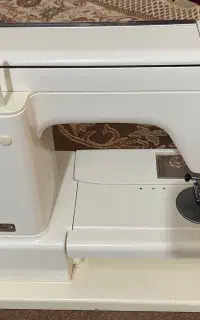 چرخ خیاطی ژانومه۸۱۵