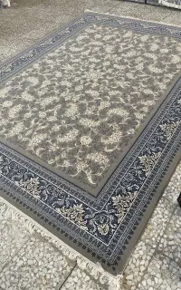 فروش ویژه فرشهای 700 شانه با شرایط ویژه نقدواقساط