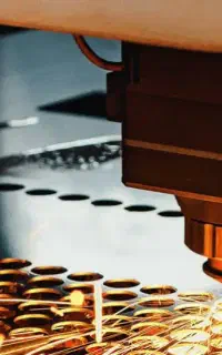 خدمات cnc برش لیزر فلزات
