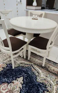 میزناهار خوری ۴ نفره