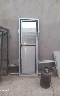 درب آلمینیوم سرویس