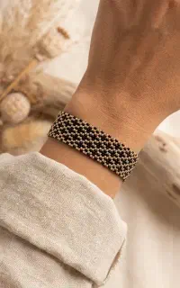 انواع دستبند،بندعینک،گردنبندمیکرومکرومه،میوکی