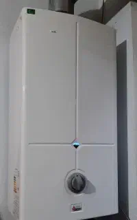 تعمیر و سرویس انواع آبگرمکن دیواری و بخاری گازی