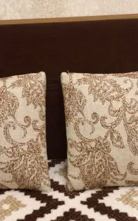 دو عدد کوسن مخمل ترک