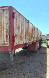 تریلی لبه دار