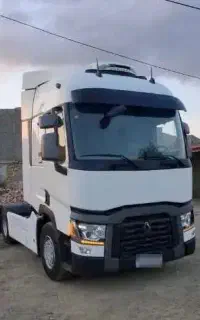 رنو T 520