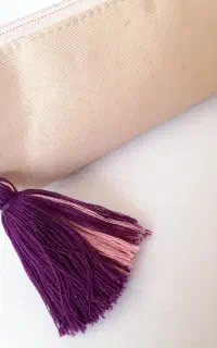 آویز کیف دست‌ساز منگوله‌ای بنفش و صورتی