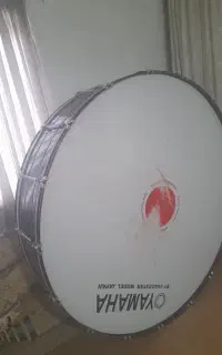 طبل ۱۸۰