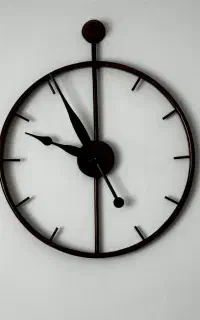 ساعت دیواری