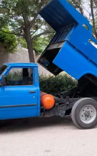 نیسان کمپرسی حمل مصالح ساختمانی