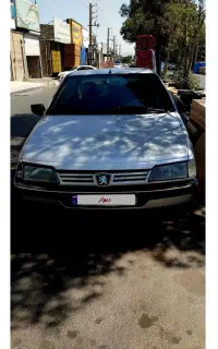 فروش یک دستگاه خودرو ۴۰۵