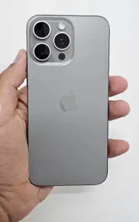 ۱۵ پرومکس ۲۵۶ تیتانیوم
