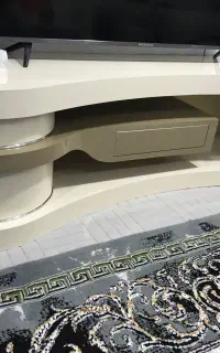 زیر تلوزیون