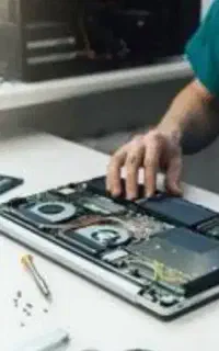 نصب ویندوز، نرم افزار و بازی در محل.