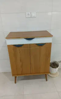 جاکفشی نگین