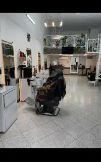 استاد کار آرایشگاه مردانه
