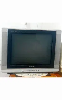 تلویزیون ۲۱ اینچ صنام