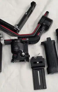 گیمبال dji rs3 pro لرزشگیر