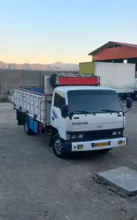 خاور هیوندا ۸۵ کروز