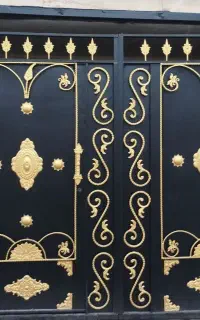 نقاشی ساختمان داخلی ونما،درب حیاط وچوب