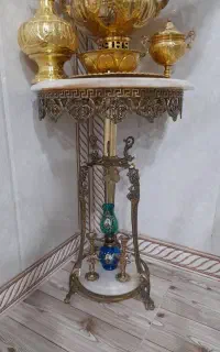 میزخاطره برنز