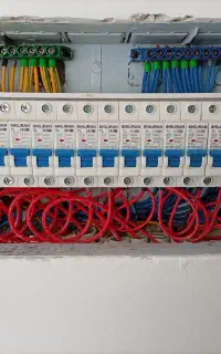 برقکاری ساختمان راه اندازی و سیم‌کشی فوری