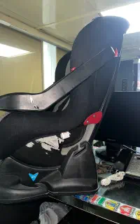 صندلی ماشین کودک