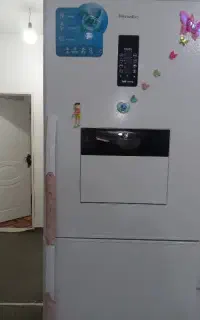 یخچال فریزر هیمالیا  در حد نو