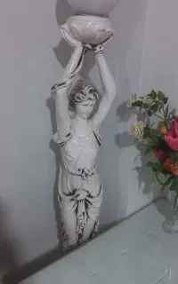 مجسمه هالوژن