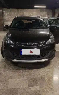 ام وی ام ۳۱۵ اسپرت اکسلنت هاچبک