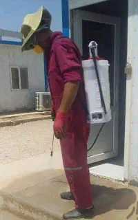 سمپاشی تضمینی(سوسک ساس موریانه موش) سم‌پاشی کل قم