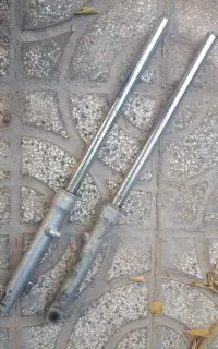یه جفت کمک هندا ۱۲۵
