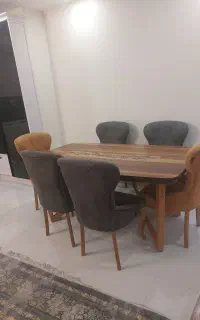 میز ناهار خوری چوبی