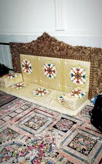 کتیبه پنج پر