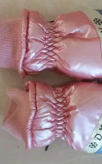 دستکش برف بازی