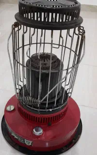 چراغ نفتی آترا