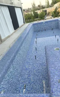 آبندی استخر وکاشی کاری