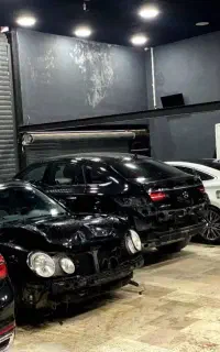 پولیش واکس کار حرفه ای خودرو