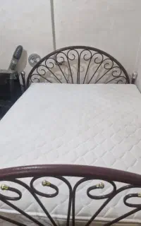 تخت دو نفره