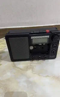 رادیو فول موج و کاست پلیر