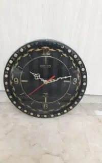 ساعت دیواری