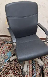 صندلی اداری چرخان