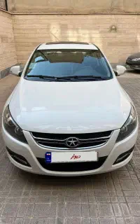 جک j5 درحد مشابه صفر