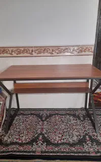 میز کامپیوتر