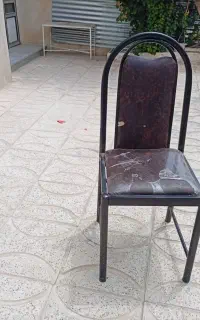 صندلی فلزی با روکش ابری