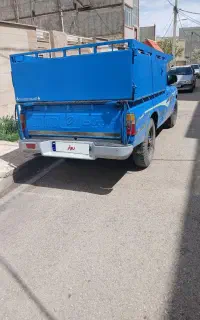 نیسان دوگانه ۴۰۰