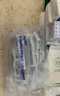 فروش دستکش و چسب پزشکی