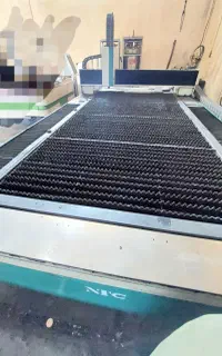 دستگاه برش لیزر فلزات