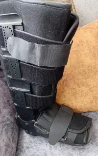 کفش طبی مخصوص چفت پا
