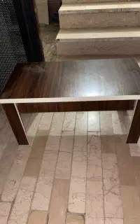 میز چوبی